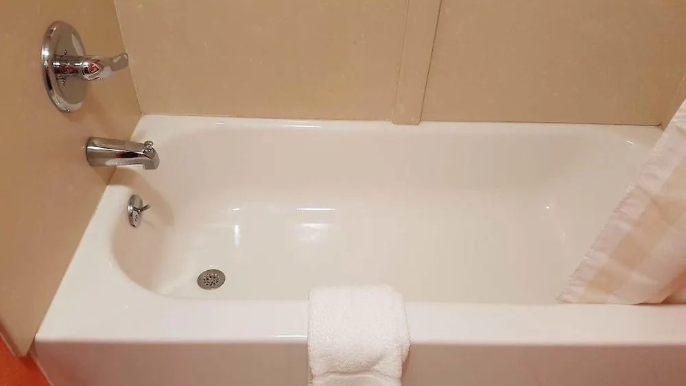 Econo Lodge Airport Norfolk